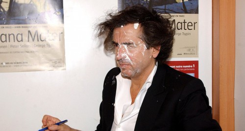 bernard-henri-levy-entarte-10687963dsgji-1024x547.jpg